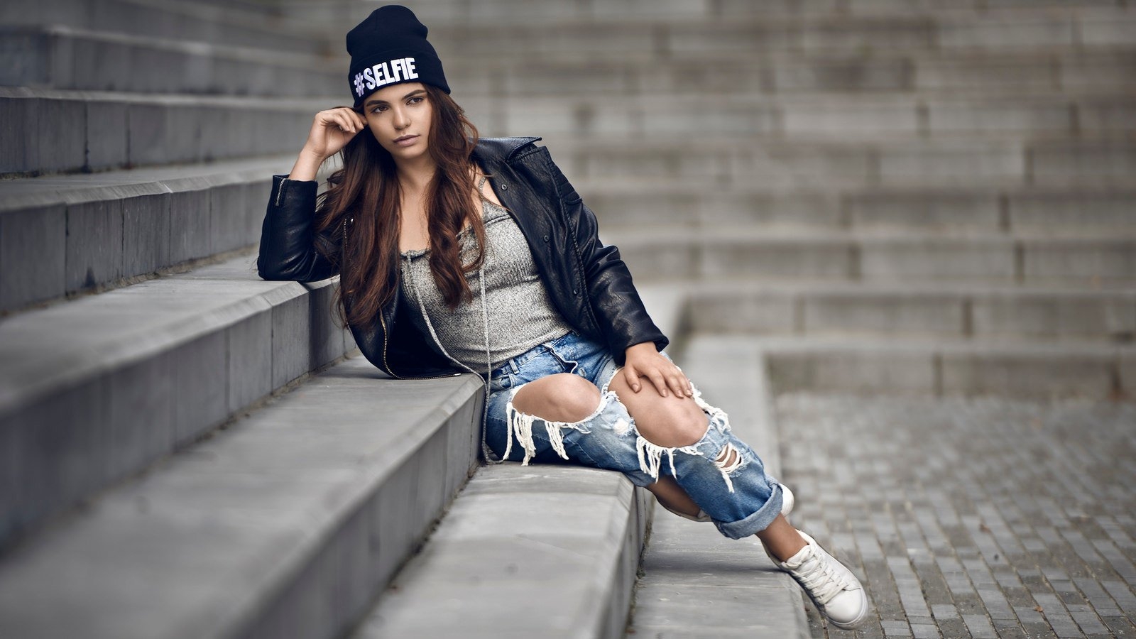 Sassy girls in Ezhou