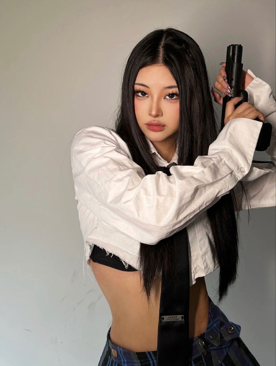 Sassy girls in Ezhou