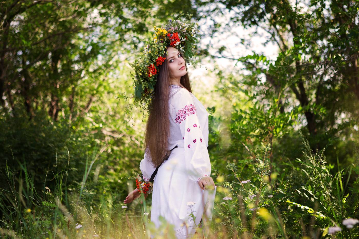 Slavic girls in Ezhou