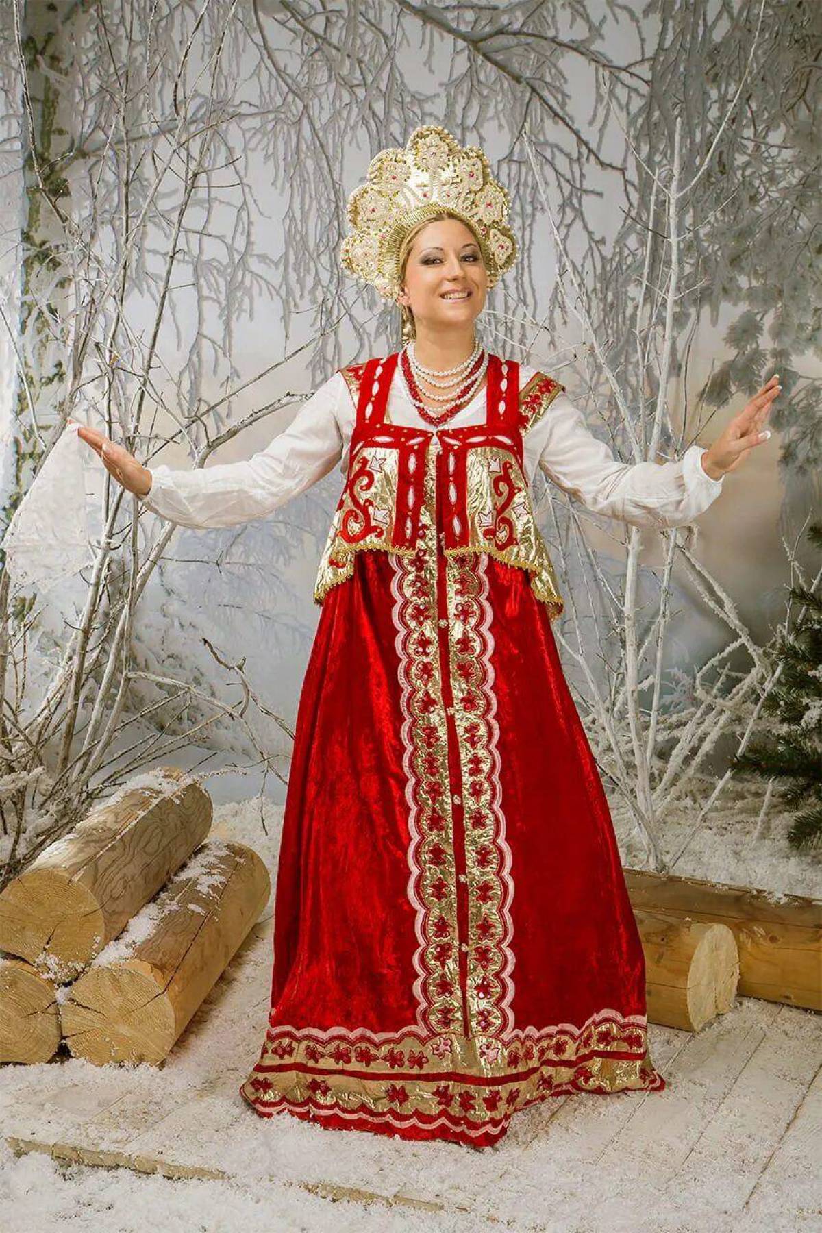 Girls in Slavic costumes in Ezhou